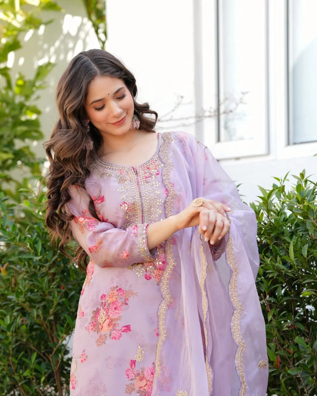 Premium Kundan ViscoseOrganza Suit – LAVENDER