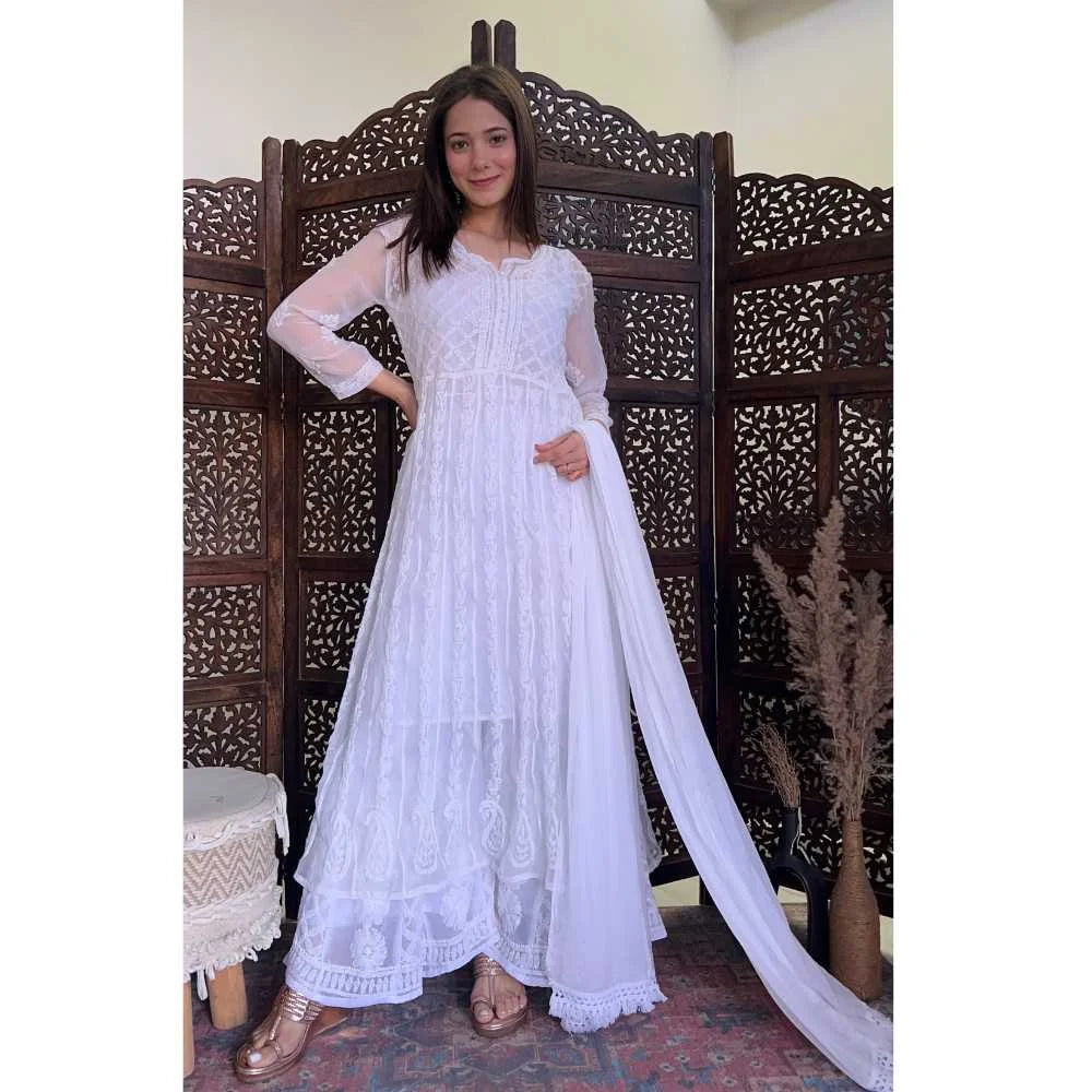 Anarkali Kurta – White