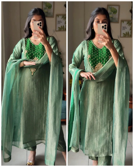 Emerald Noor – Handworked Crush Tissue 3-Piece Suit Set