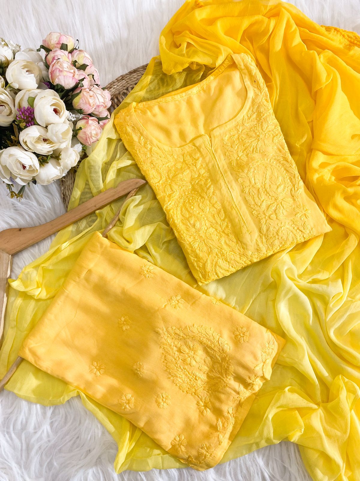 Dual-Toned Ombre Chikankari Set – Yellow